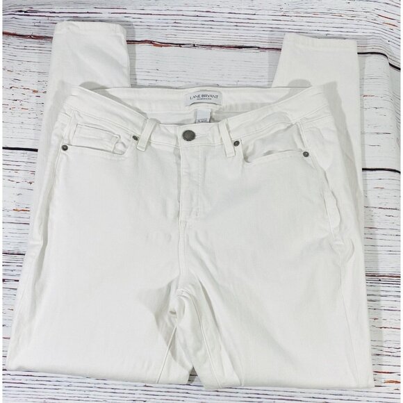 Lane Bryant White Jeans Sz 14 Plus Stretch Mid Rise Tapered Cotton Blend Clean - Picture 1 of 14